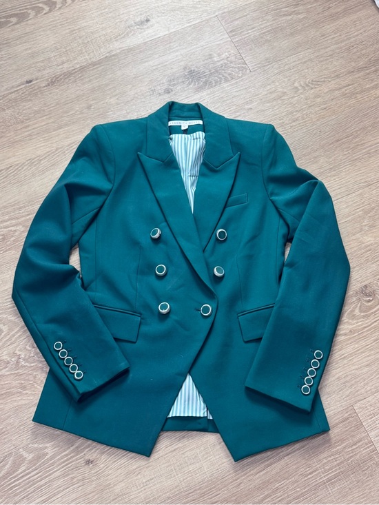 Veronica Beard Jackets & Blazers - Gorgeous Veronica Beard double-breasted blazer in a rich emerald green 6